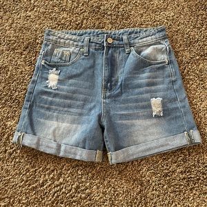 Light wash jean shorts | NWOT